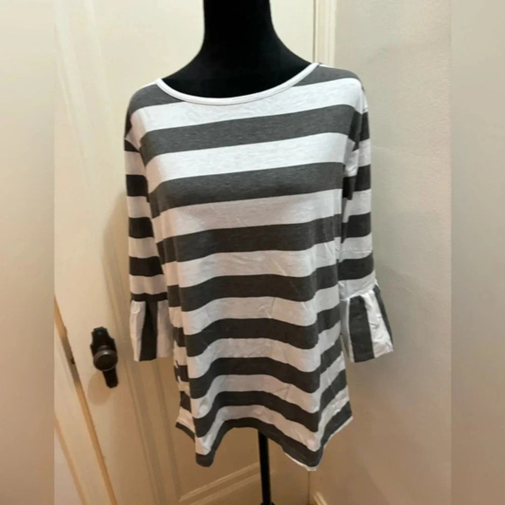 Tickled Teal Striped Bell Sleeve Top Gray and White Thick Bold Stripes Soft L